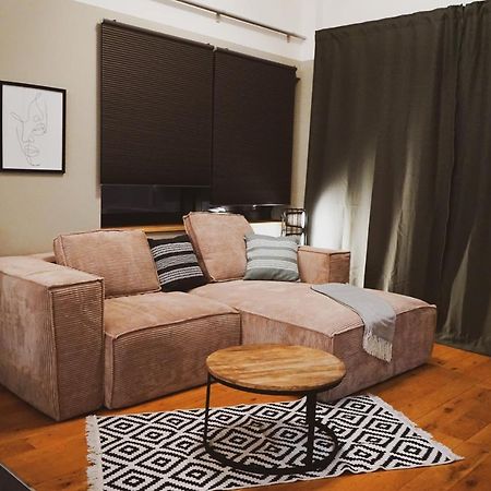 Stilvolles City-Loft Mit Privatem Whirlpool Trier Exteriör bild