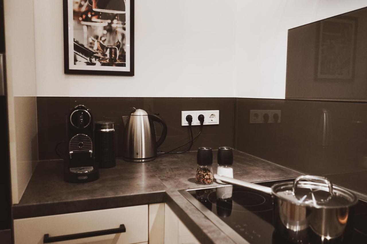 Stilvolles City-Loft Mit Privatem Whirlpool Trier Exteriör bild