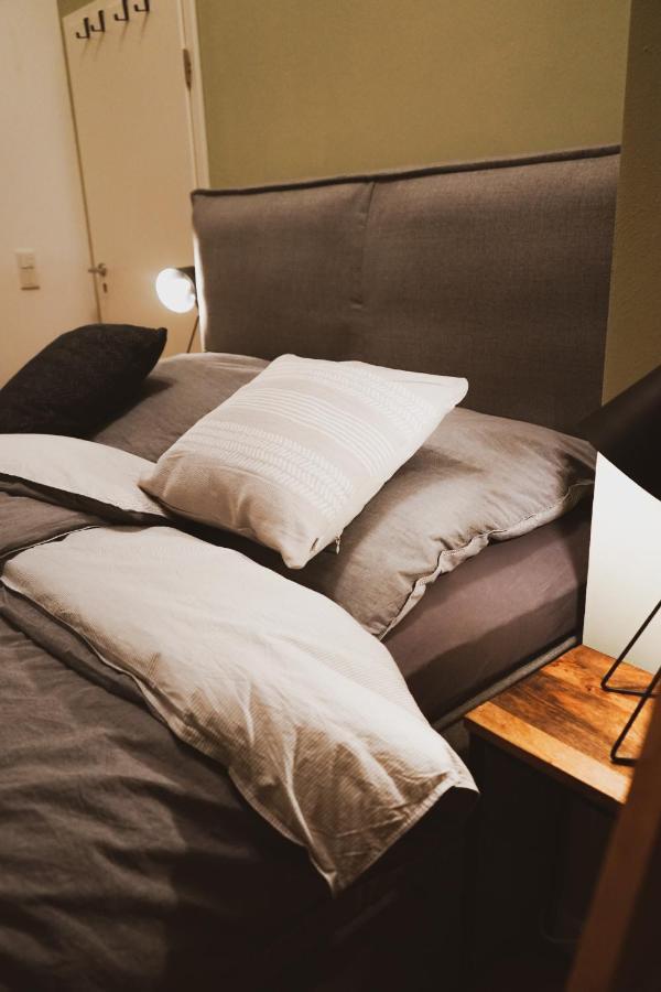 Stilvolles City-Loft Mit Privatem Whirlpool Trier Exteriör bild
